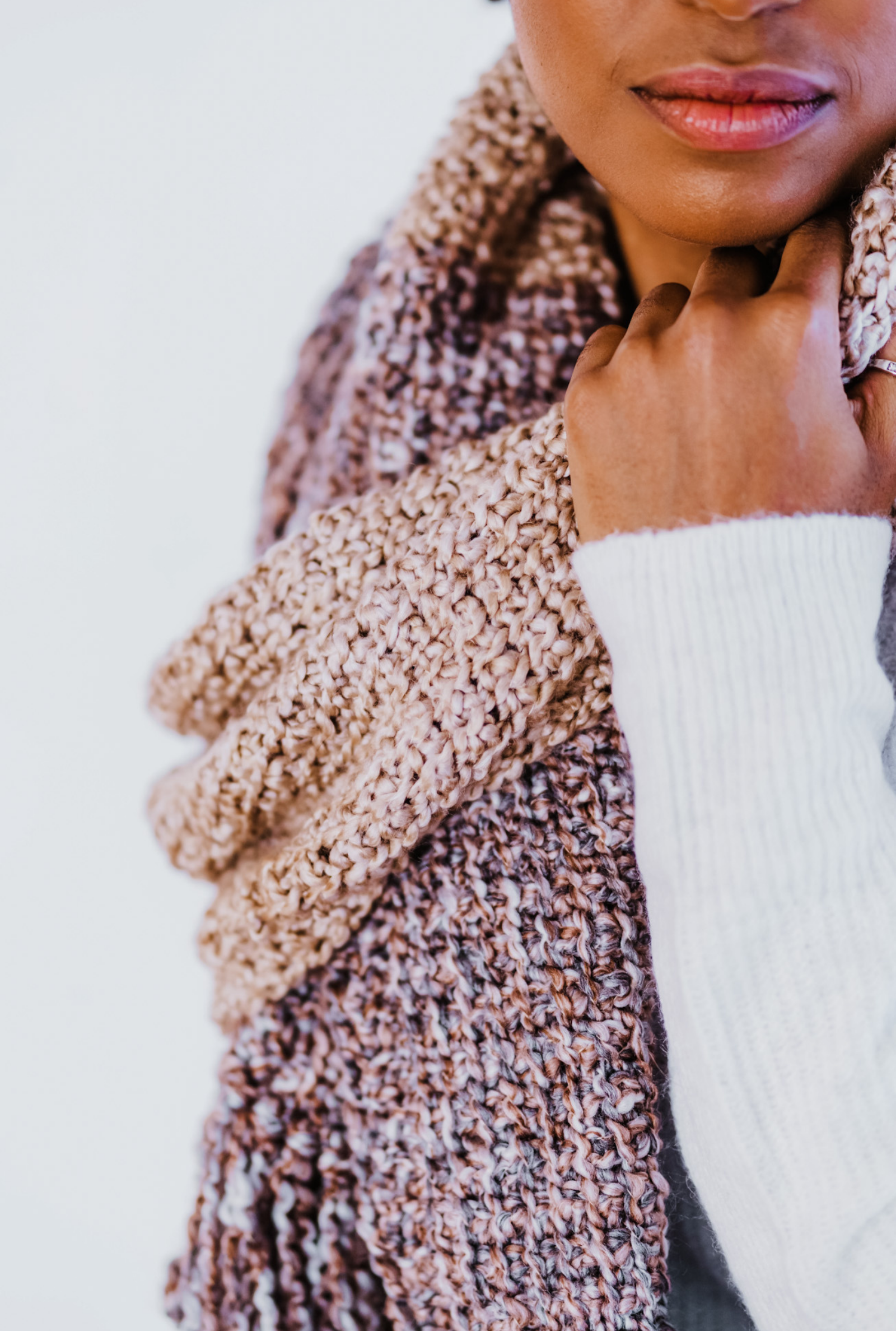 Bobbi Fringe Scarf // Crochet PDF Pattern