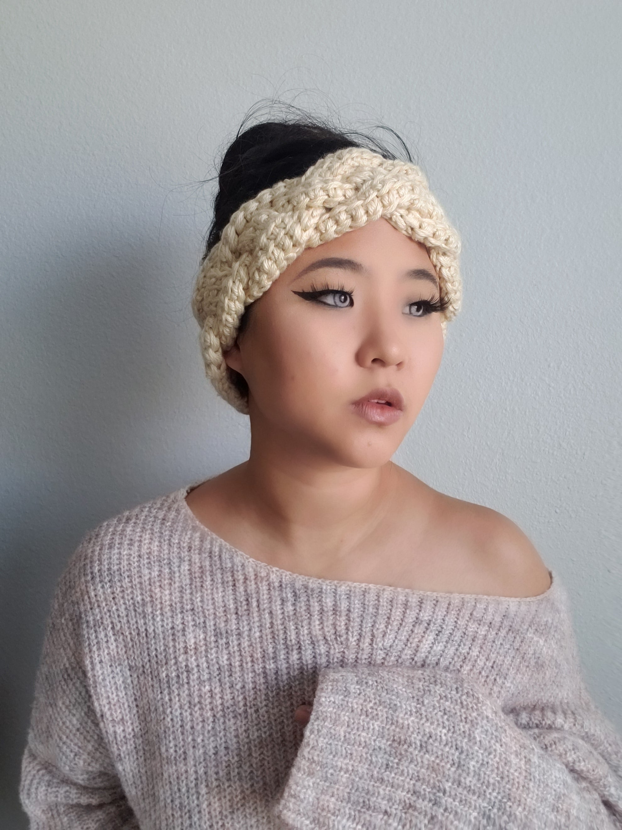Braided Tunisian Ear Warmer // Tunisian Crochet PDF Pattern
