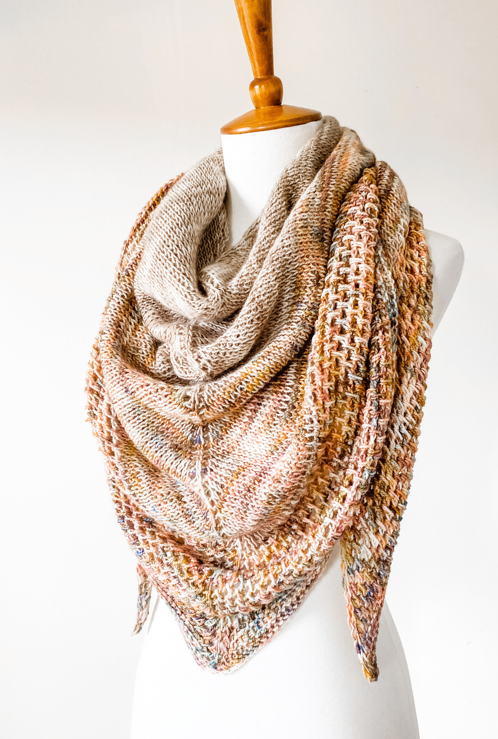 Loveland Shawl // Crochet PDF Pattern