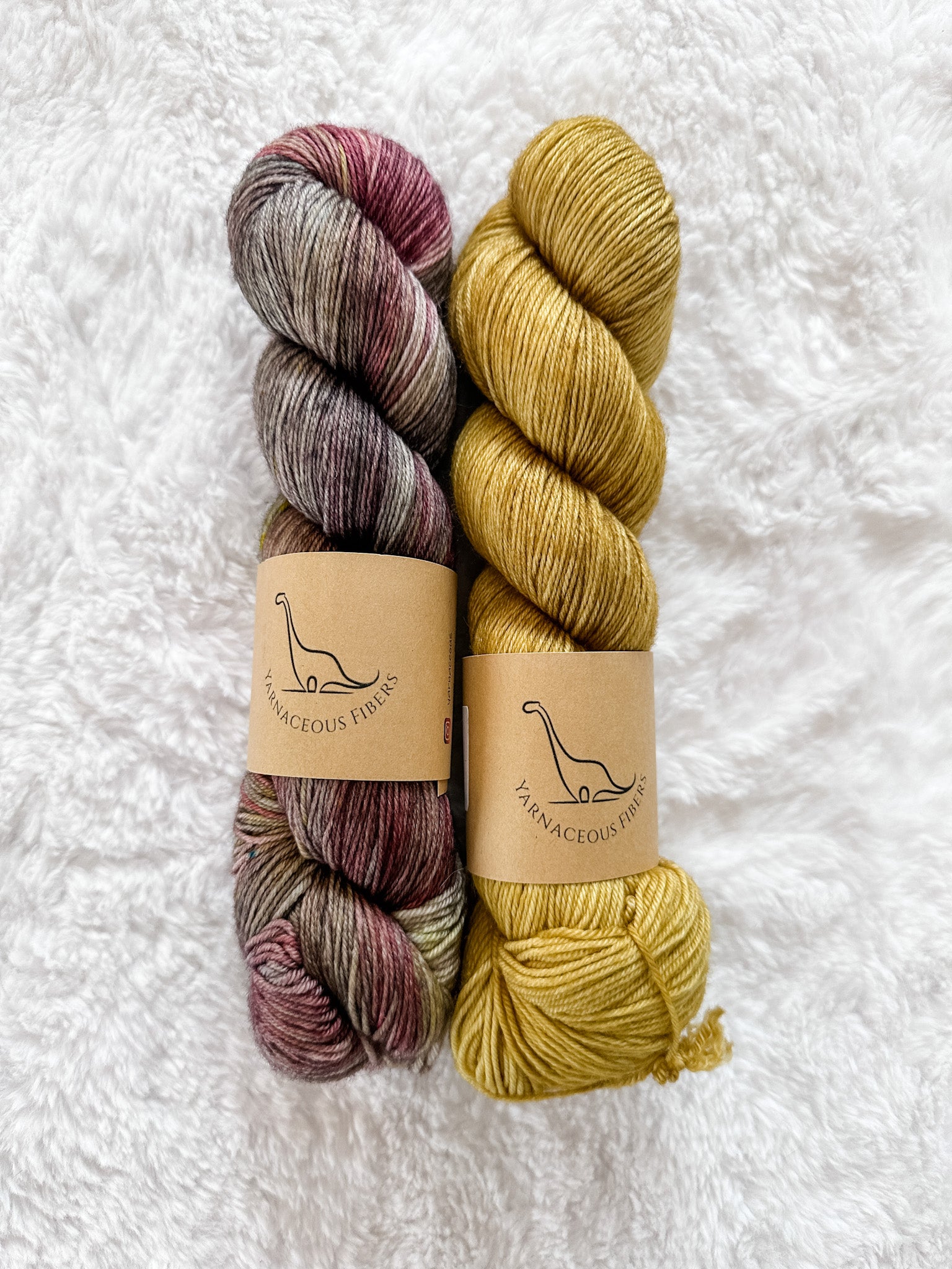 Lot 51 - Yarnaceous Fibers (Sock)
