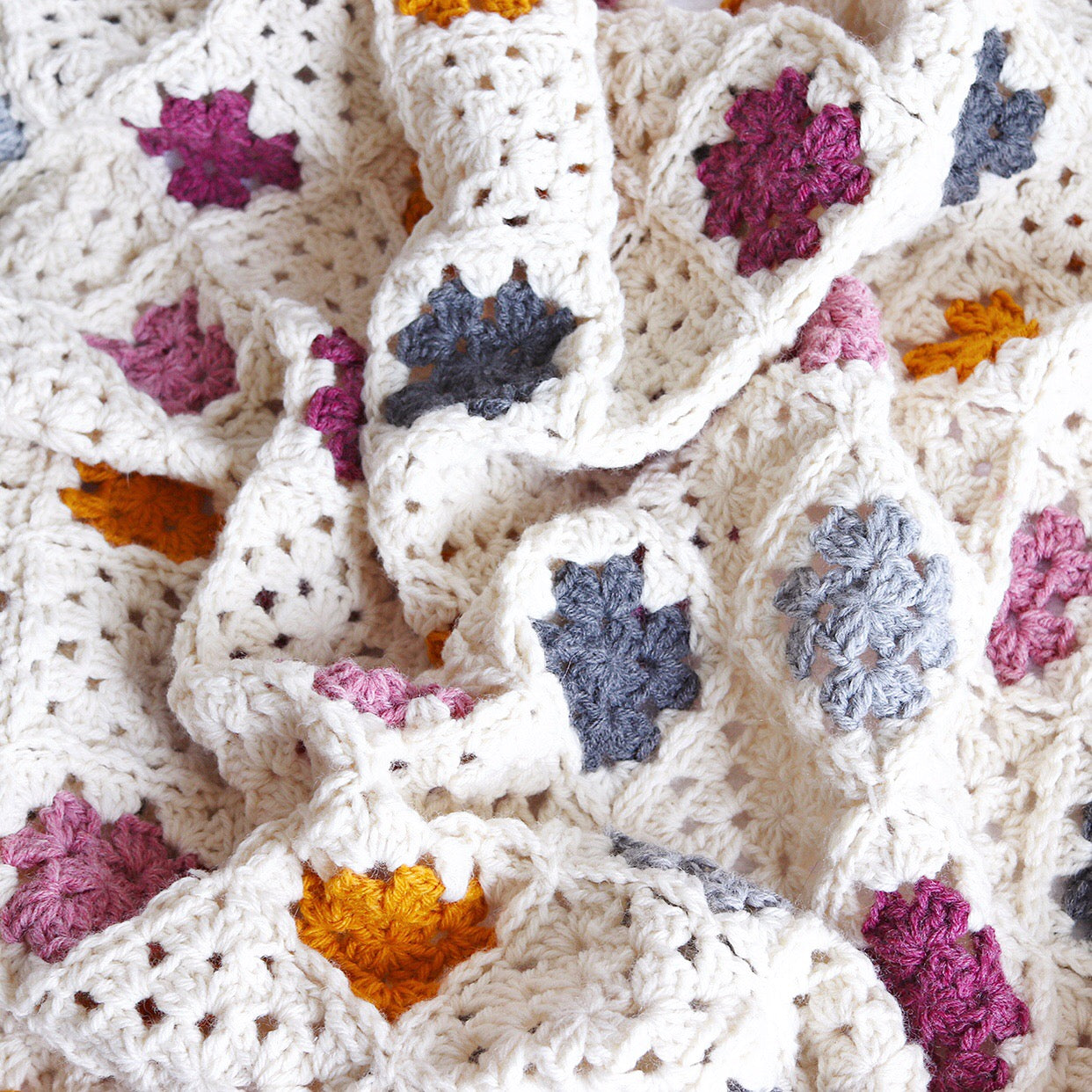 Sweet Granny Baby Blanket // Crochet PDF Pattern