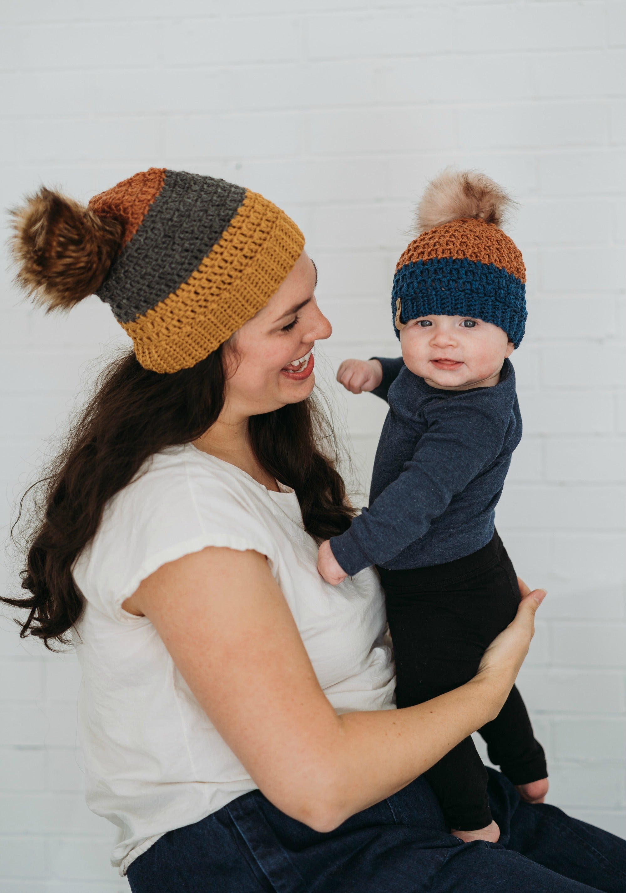 Mega Pom Beanie // Crochet PDF Pattern