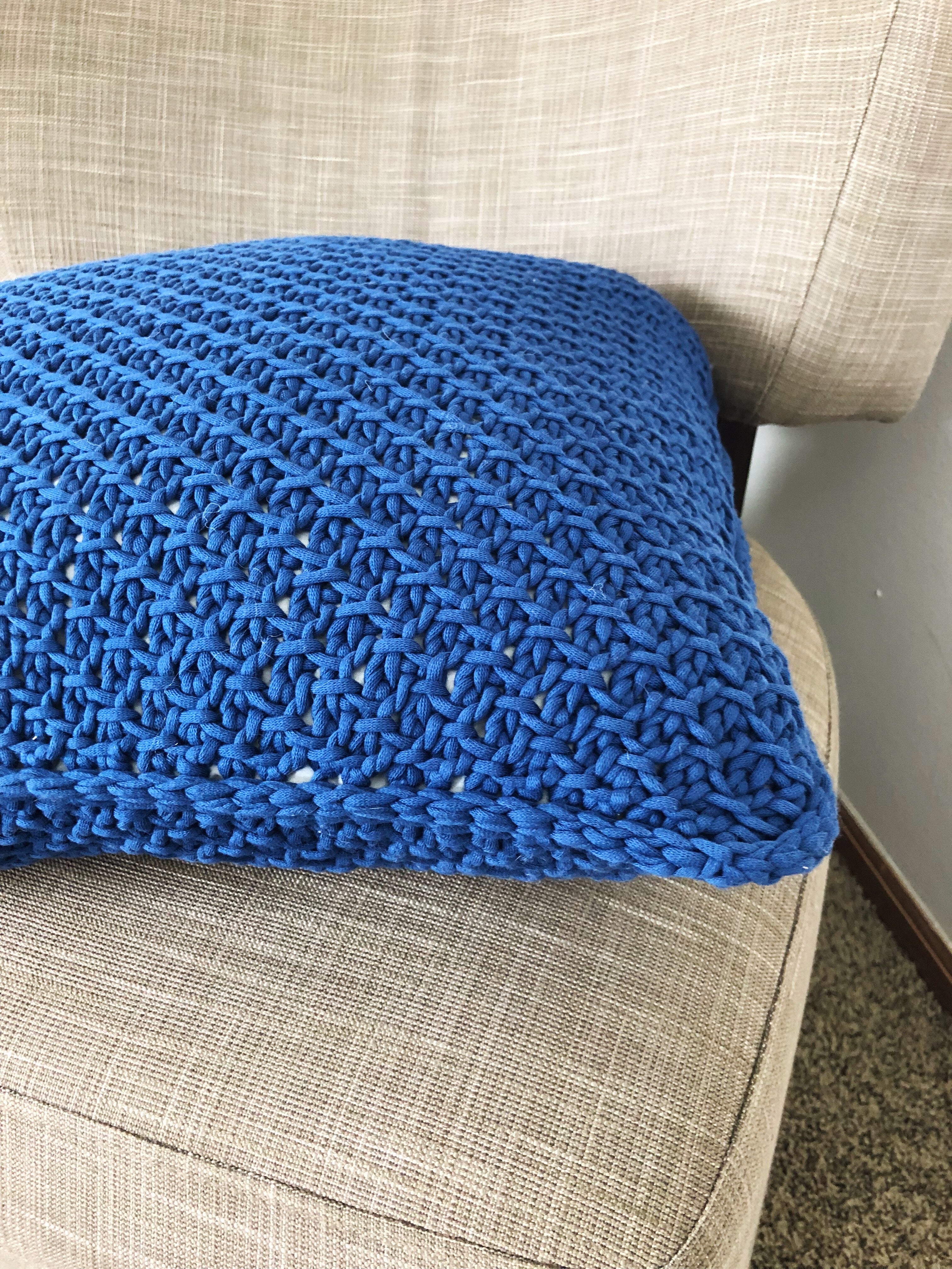 Log Cabin Throw Pillow // Tunisian Crochet PDF Pattern