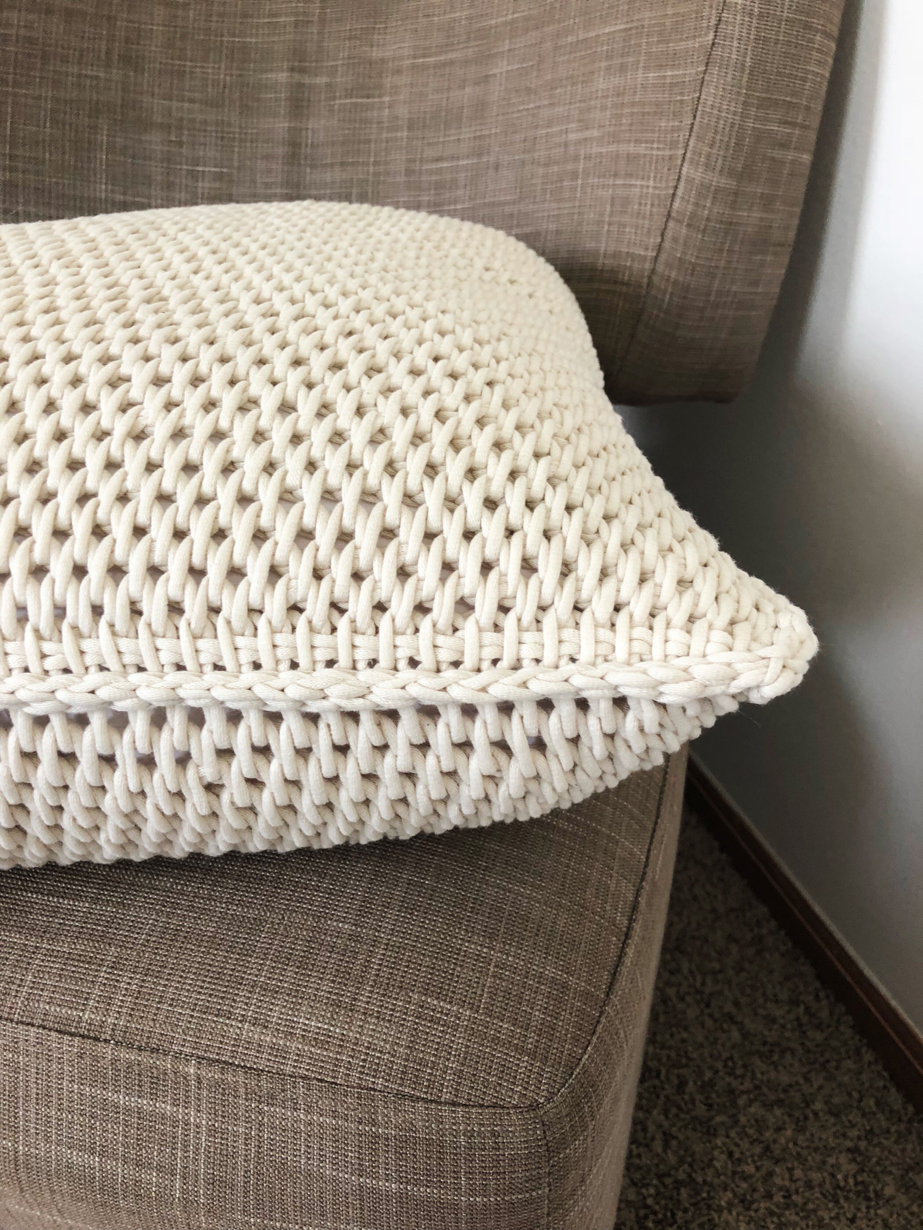 Beach House Throw Pillow // Tunisian Crochet PDF Pattern