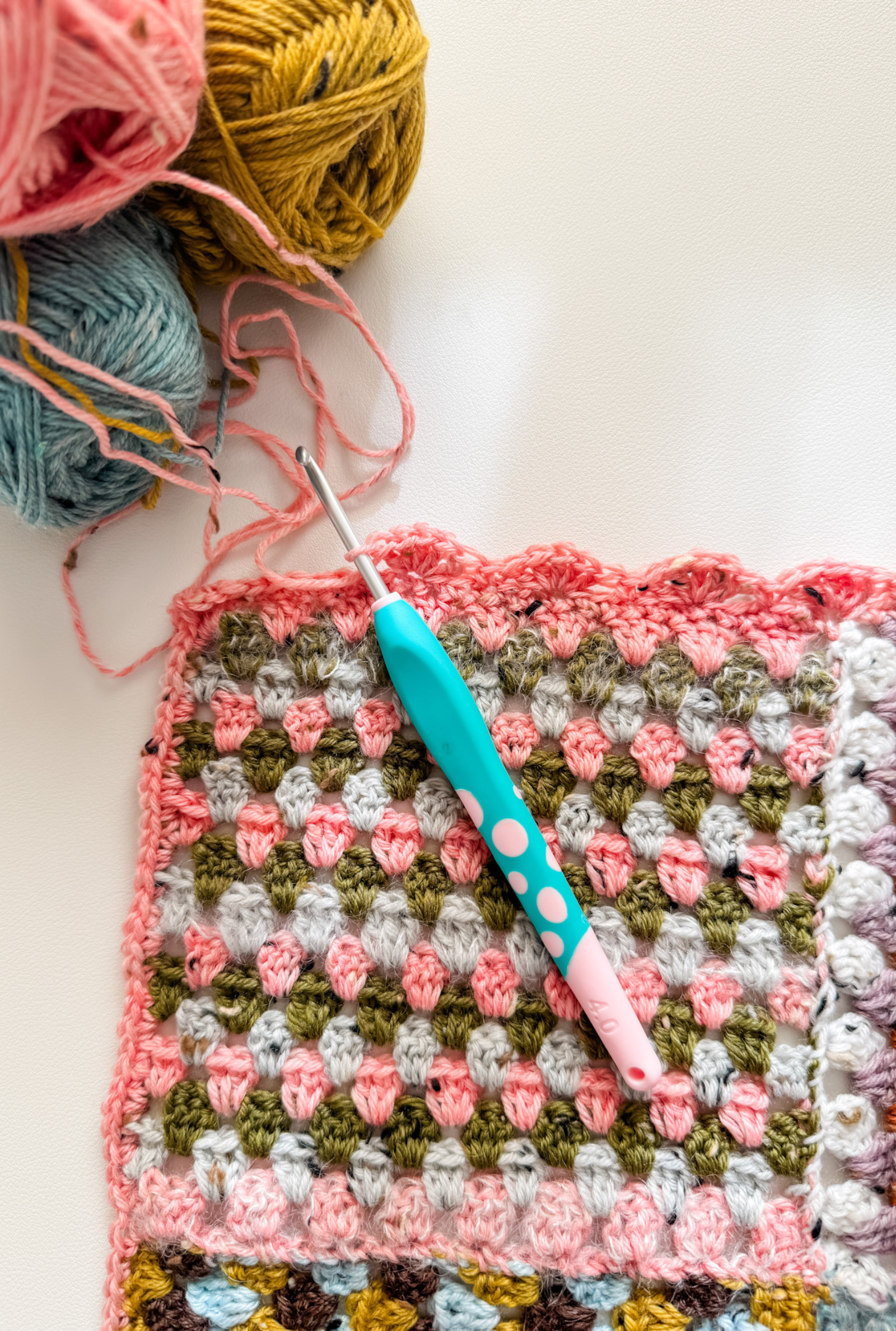 Four Square Granny Blanket // Crochet PDF Pattern