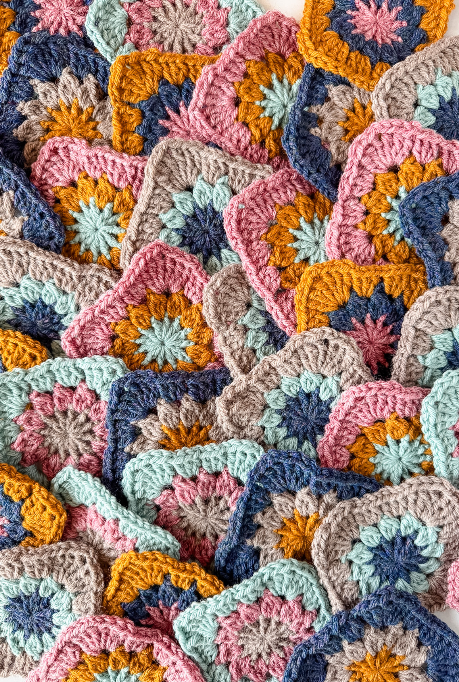 Woodstock Granny Blanket // Crochet PDF Pattern
