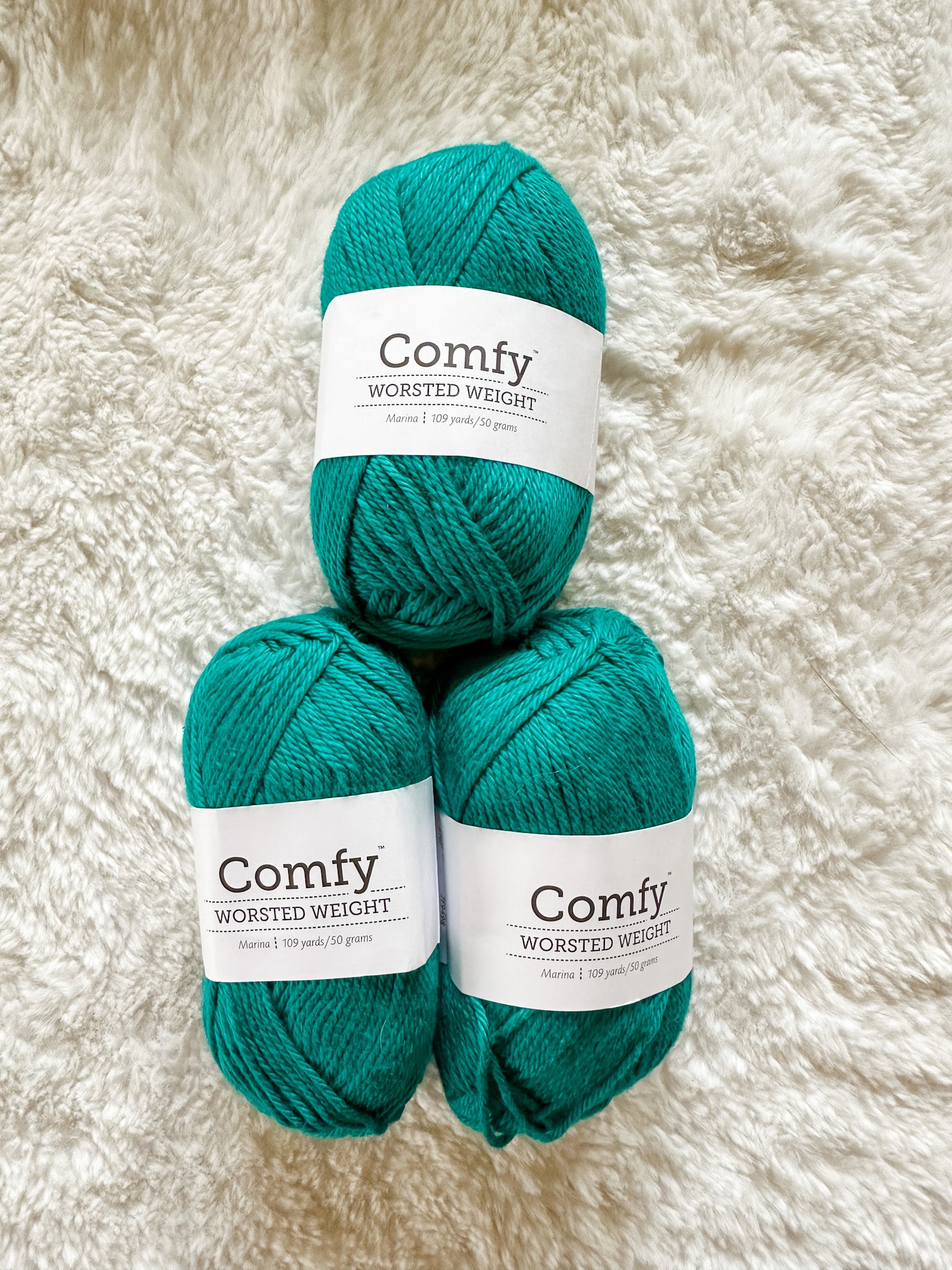 Lot 25 - Comfy Worsted