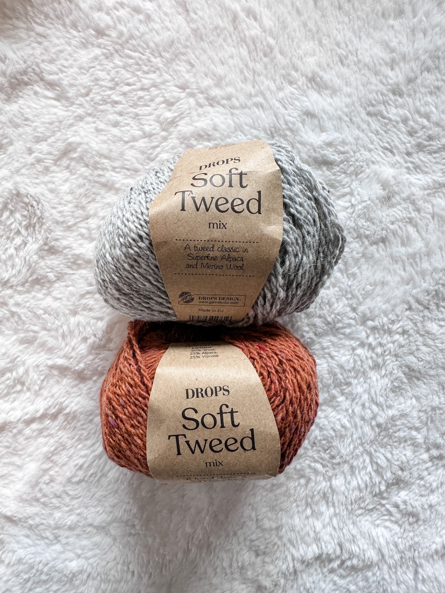 Lot 83: DROPS Soft Tweed