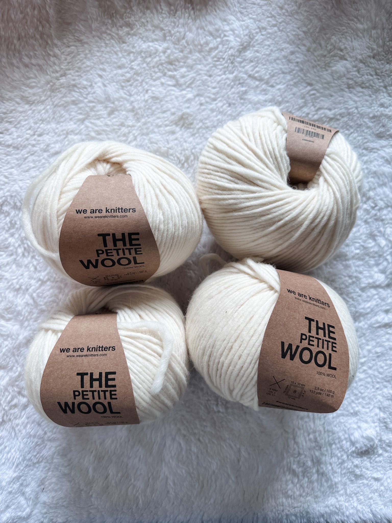 Lot 99 - WAK The Petite Wool, Cream