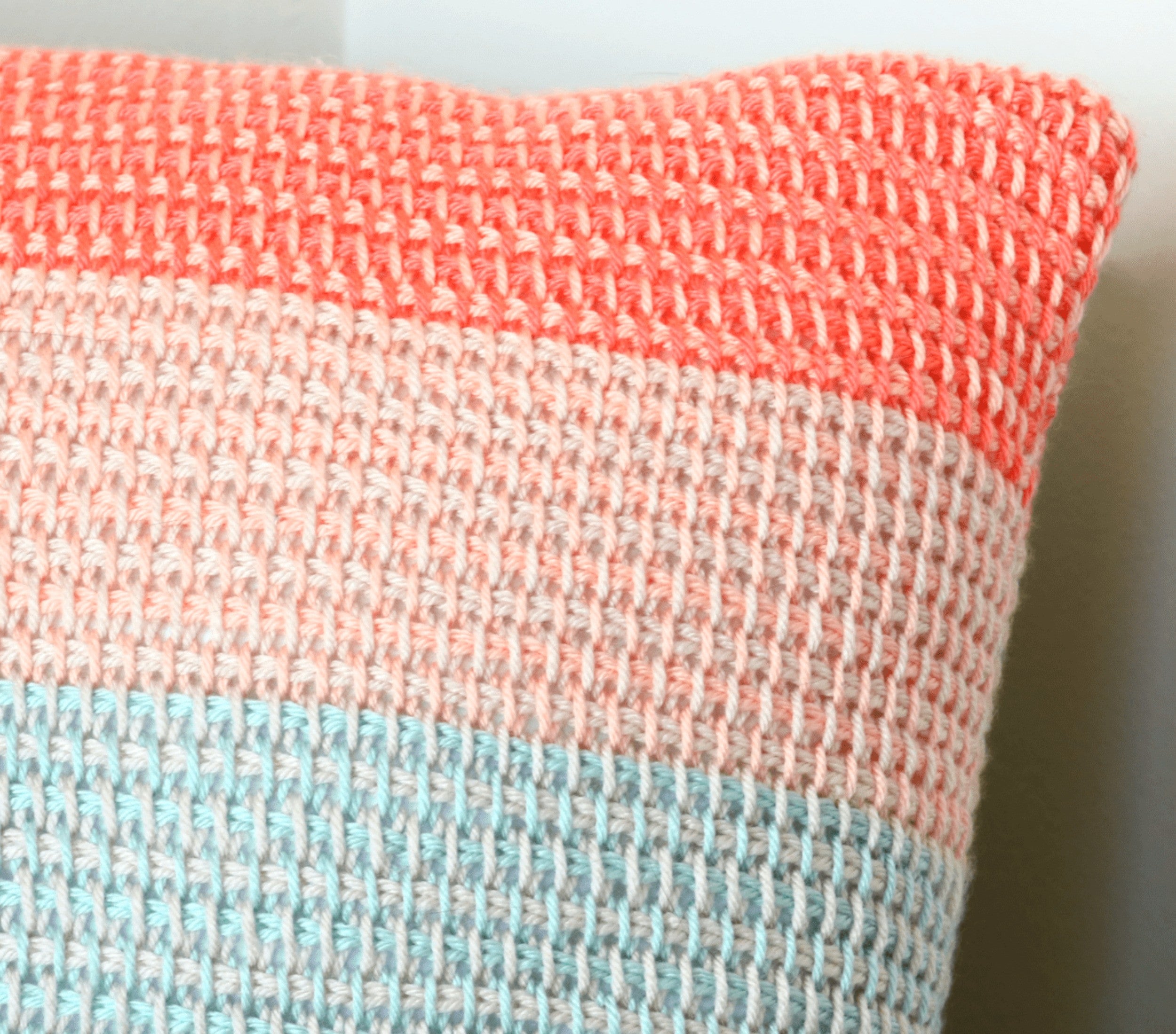 Ombre Dream Pillow // Crochet PDF Pattern