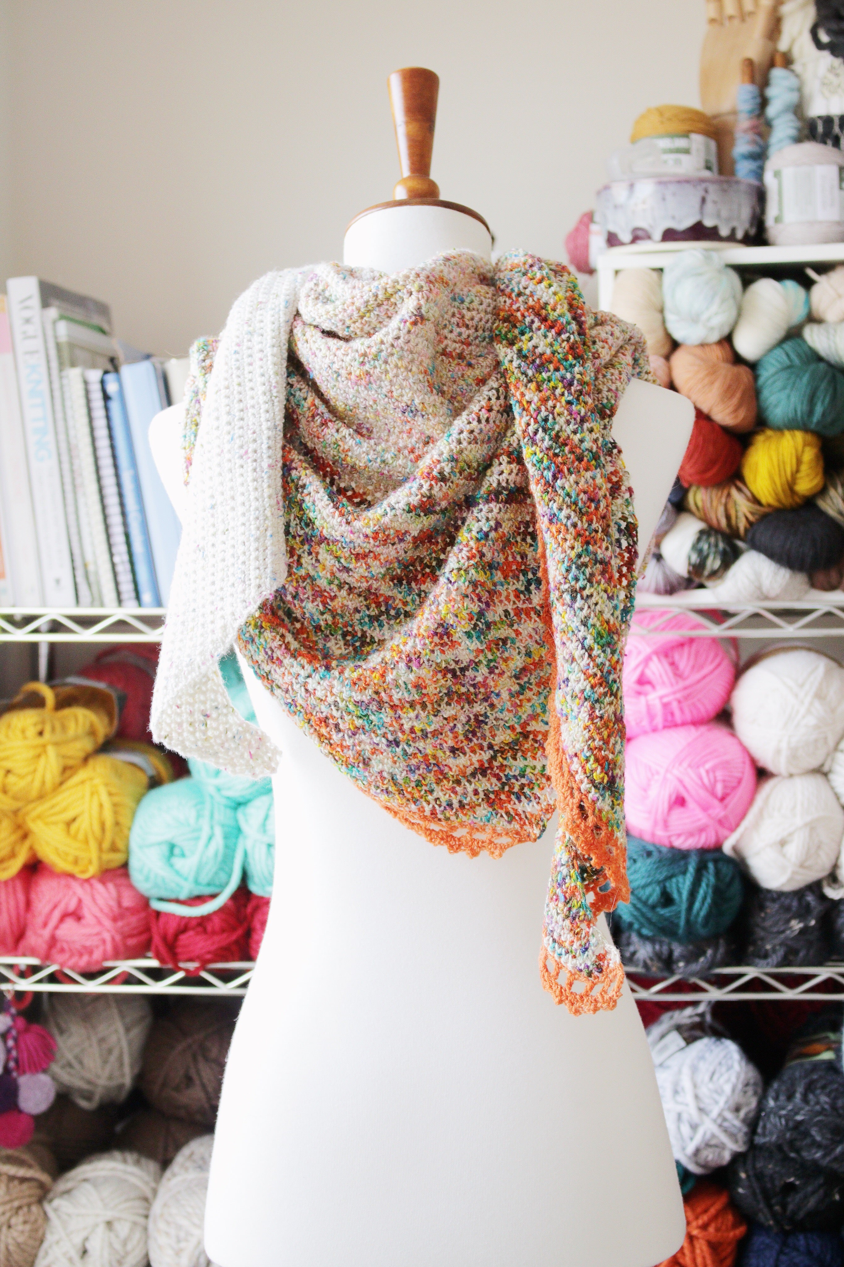 Flatiron Shawl // Crochet PDF Pattern