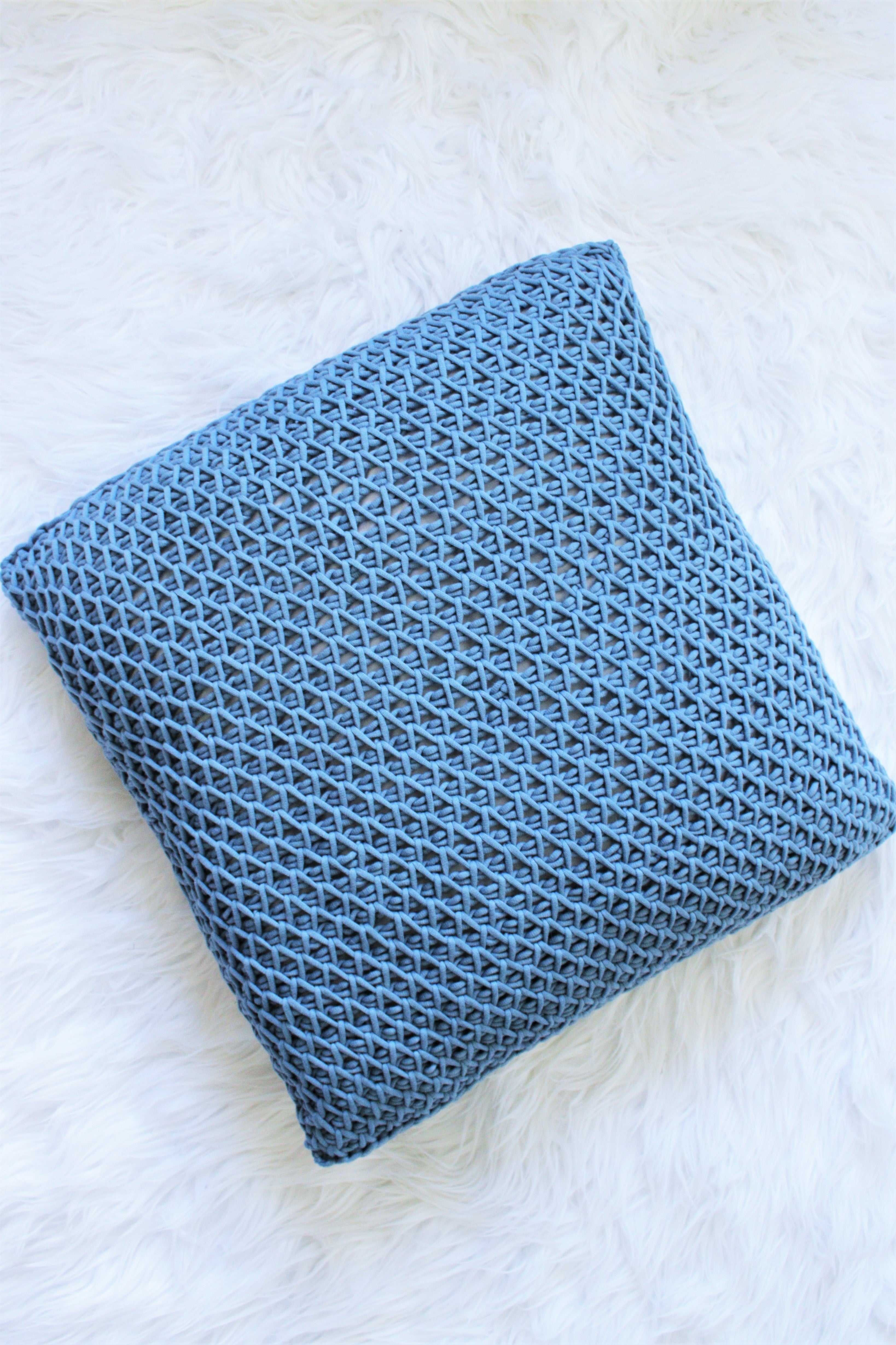Cottage Throw Pillow // Tunisian Crochet PDF Pattern